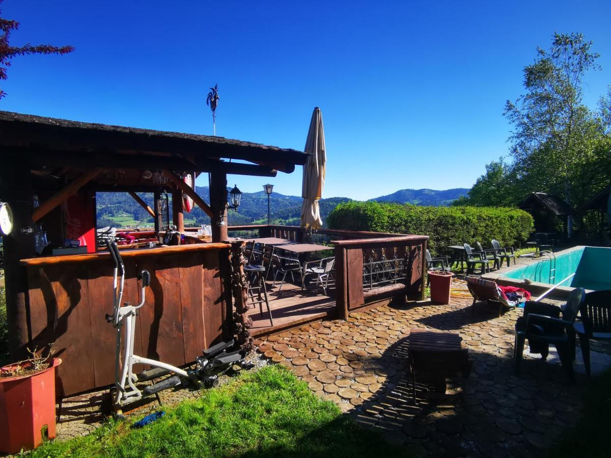 Glamping Mm Hotel Muta Exterior foto
