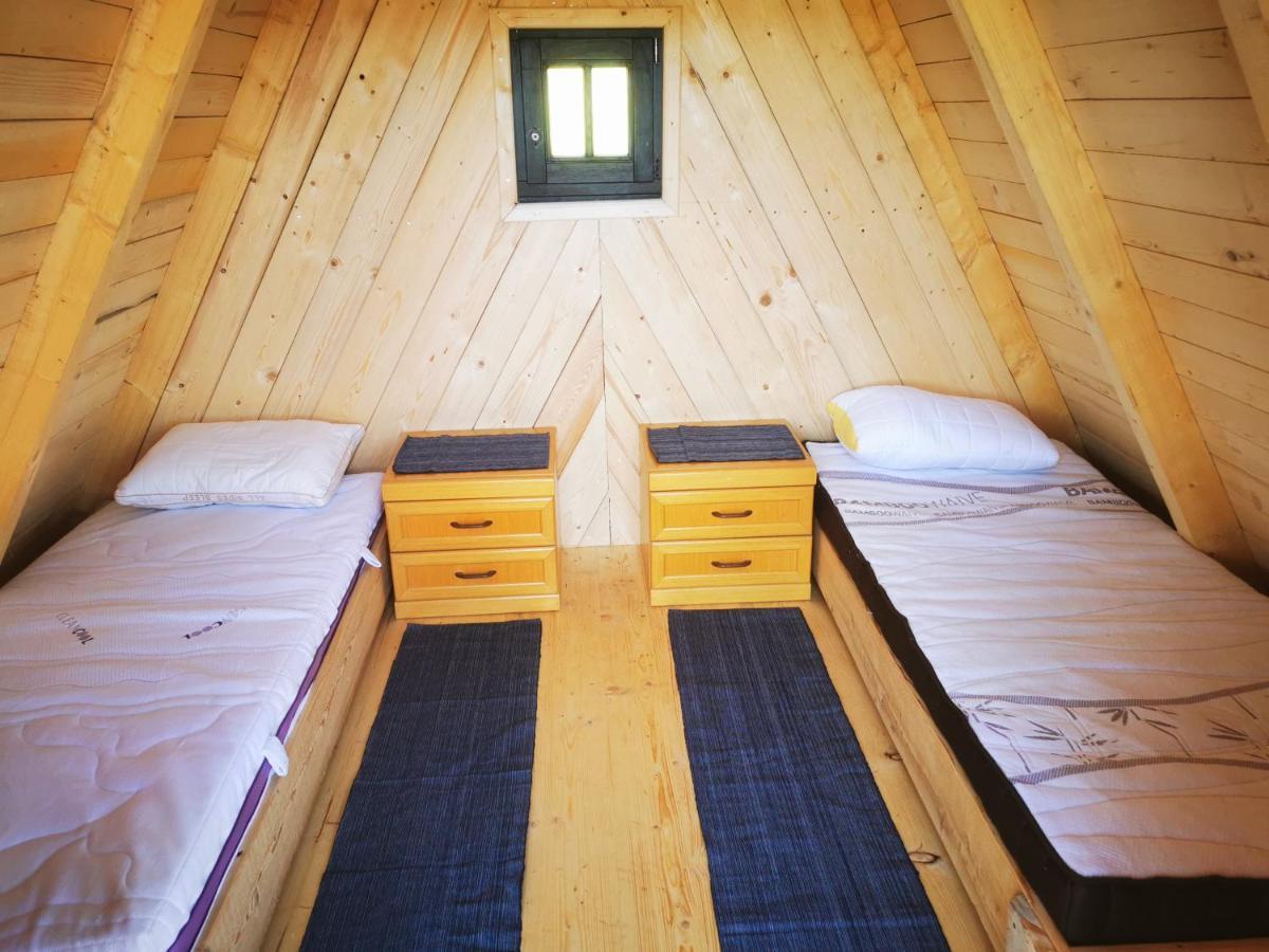 Glamping Mm Hotel Muta Exterior foto