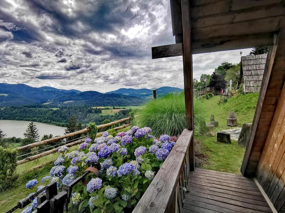Glamping Mm Hotel Muta Exterior foto
